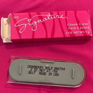 Mary Kay MK Signature Cheek Color in Cranberry